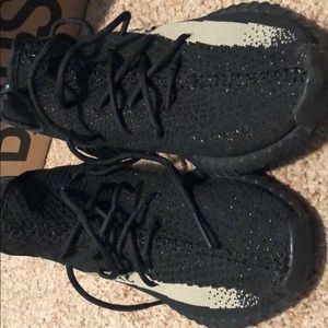 Oreo 359 v2 yeezys size 11